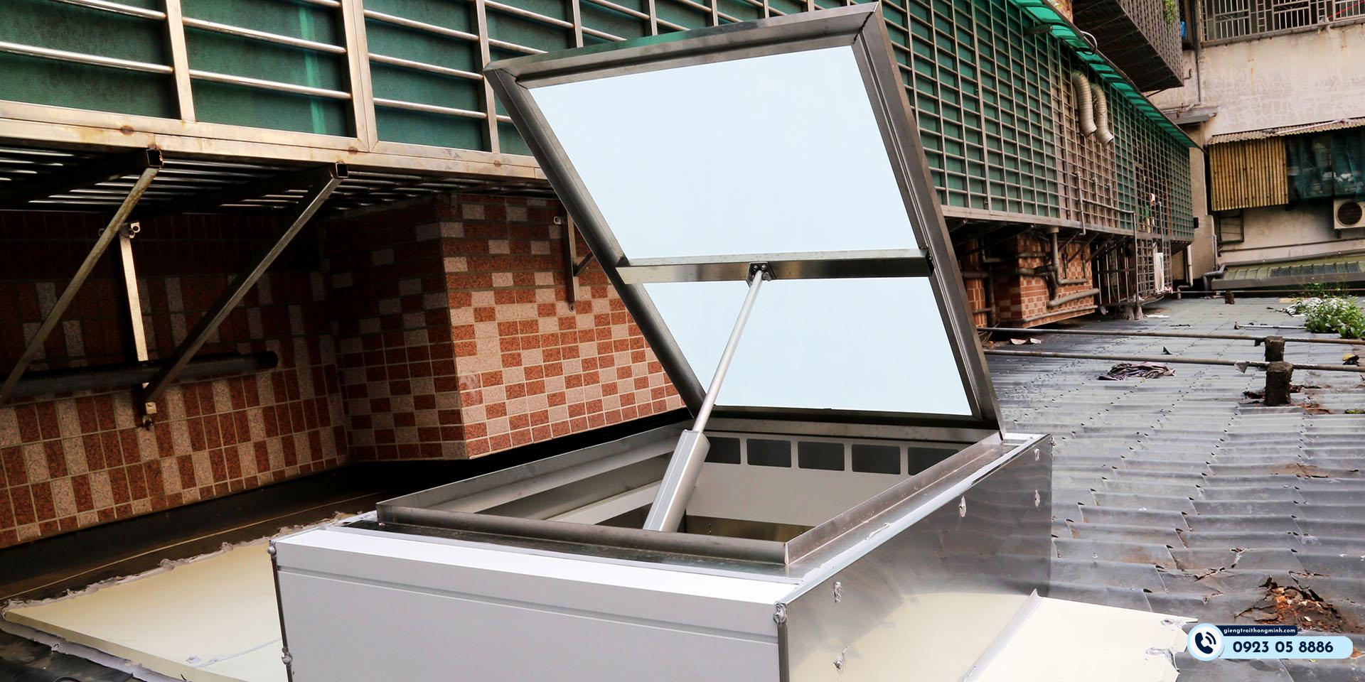Giếng trời thông minh Mở tự động PCCC 1300x900 (mm) - Ảnh 6