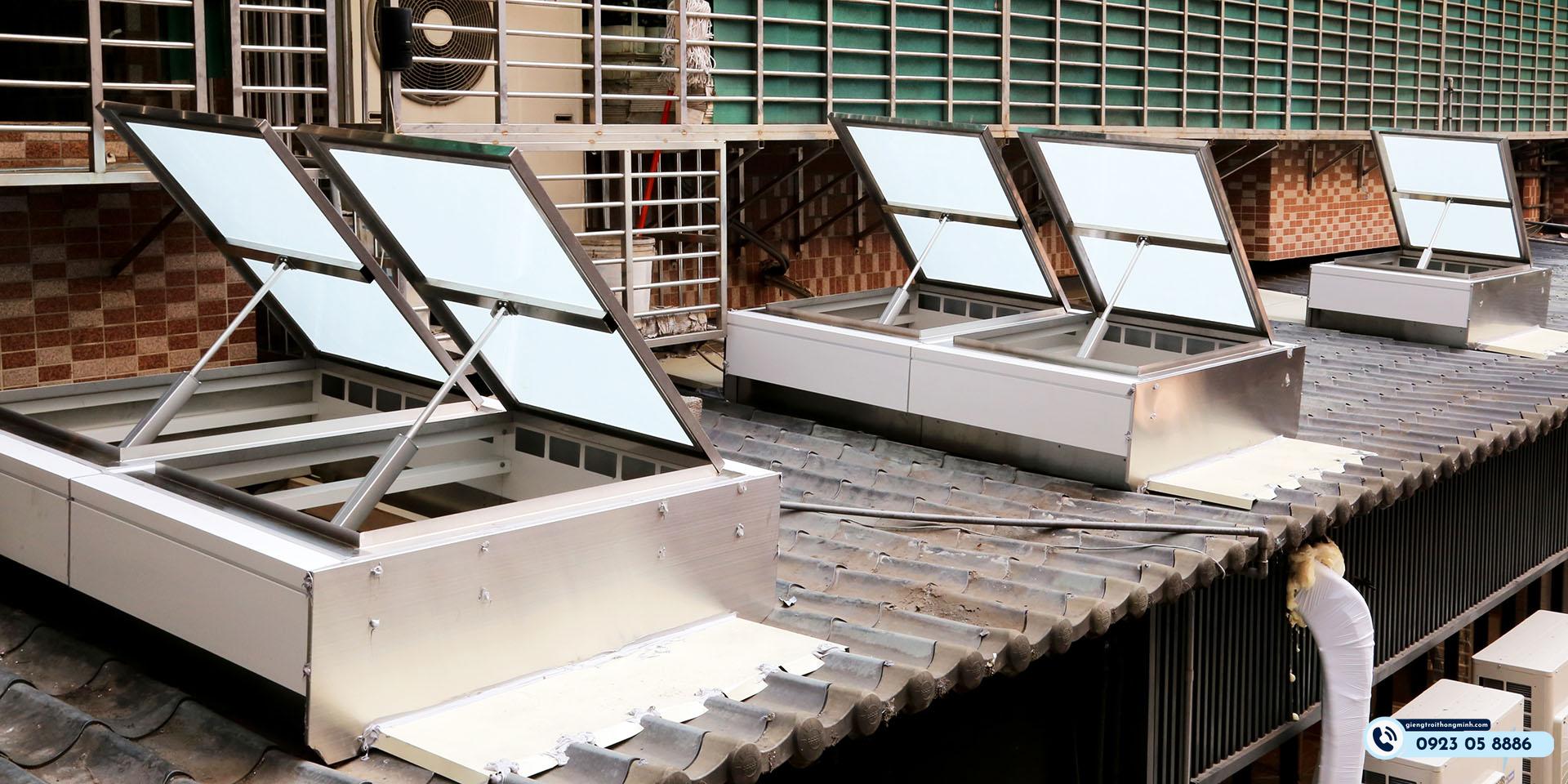 Giếng trời thông minh Mở tự động PCCC 1300x900 (mm) - Ảnh 8