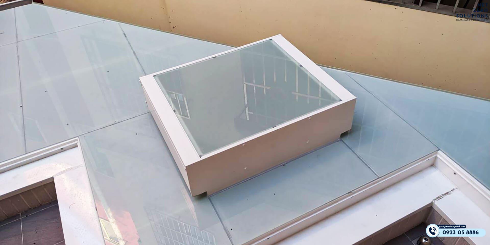 Giếng trời thông minh Lấy sáng thông gió loại to 1300x900 (mm) - Ảnh 3