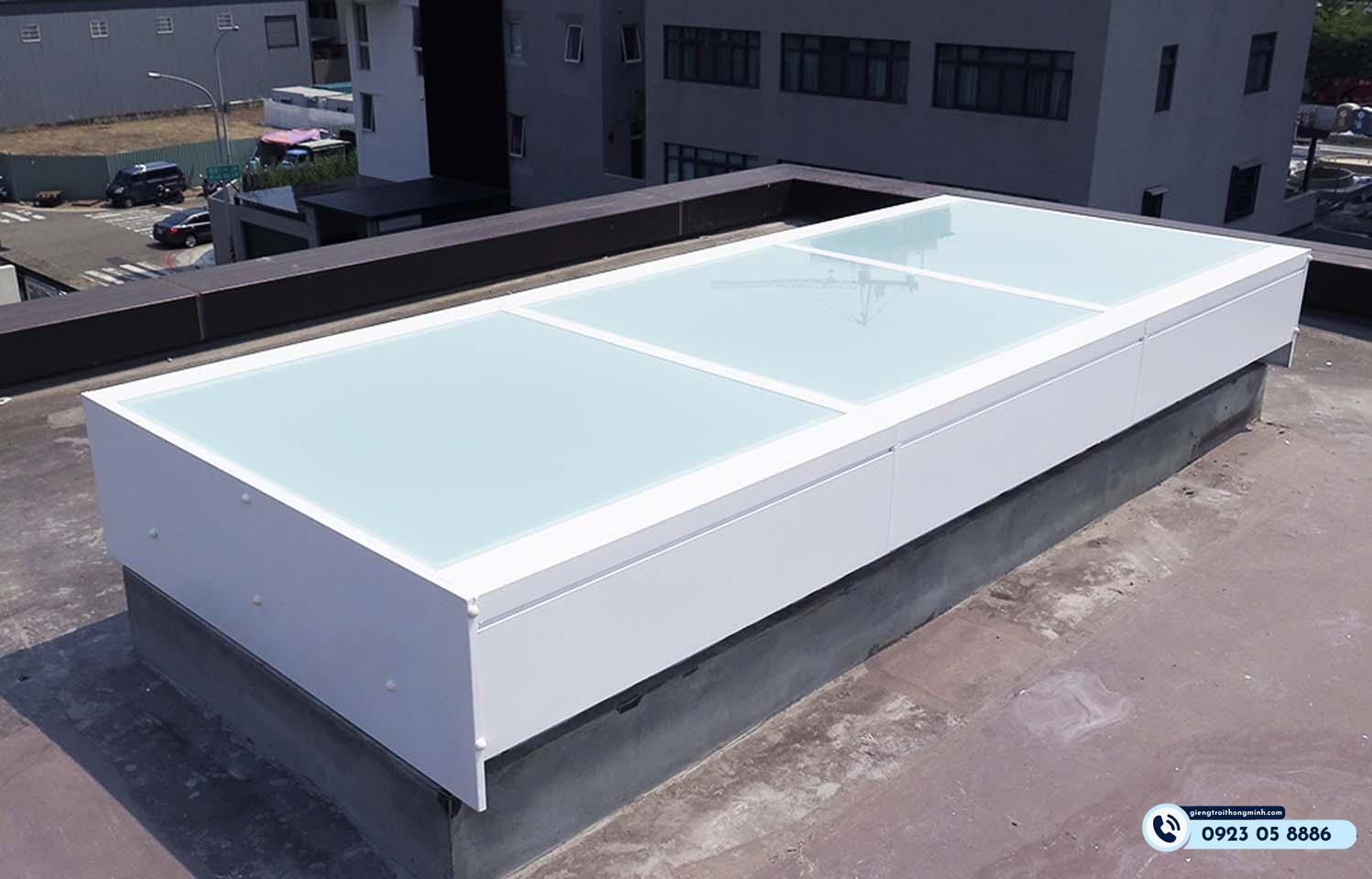 Giếng trời thông minh Lấy sáng thông gió loại to 1300x900 (mm) - Ảnh 6