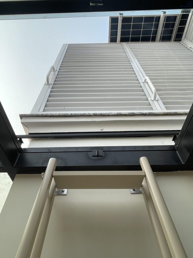 Lắp thang gấp thông minh Firsky cho biệt thự Vinhomes Riverside