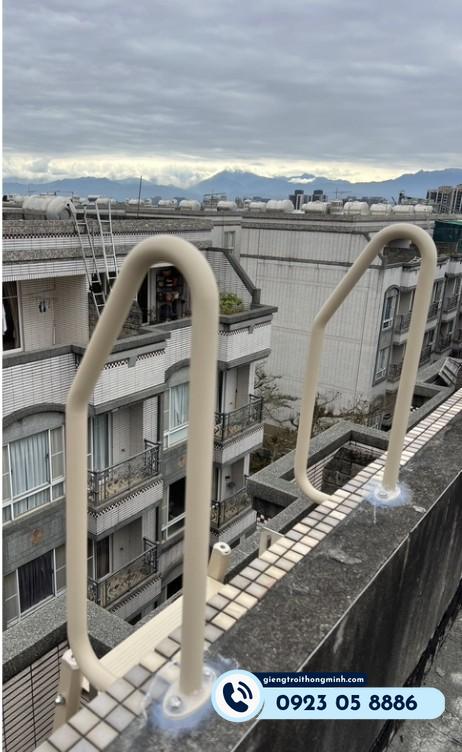 Tay nắm cầu thang thông minh loại to