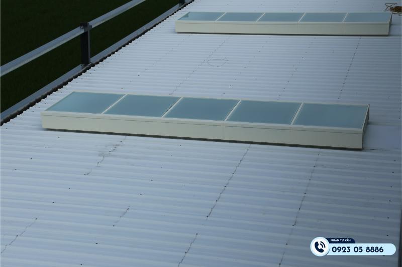 cửa trời nhà công nghiệp