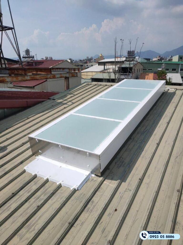 giếng trời cho nhà cấp 4 mái tôn
