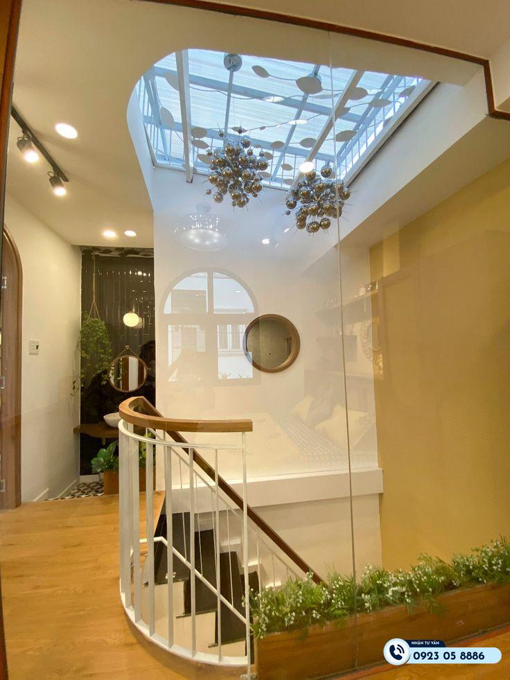 giếng trời cho nhà ống 2 tầng cầu thang