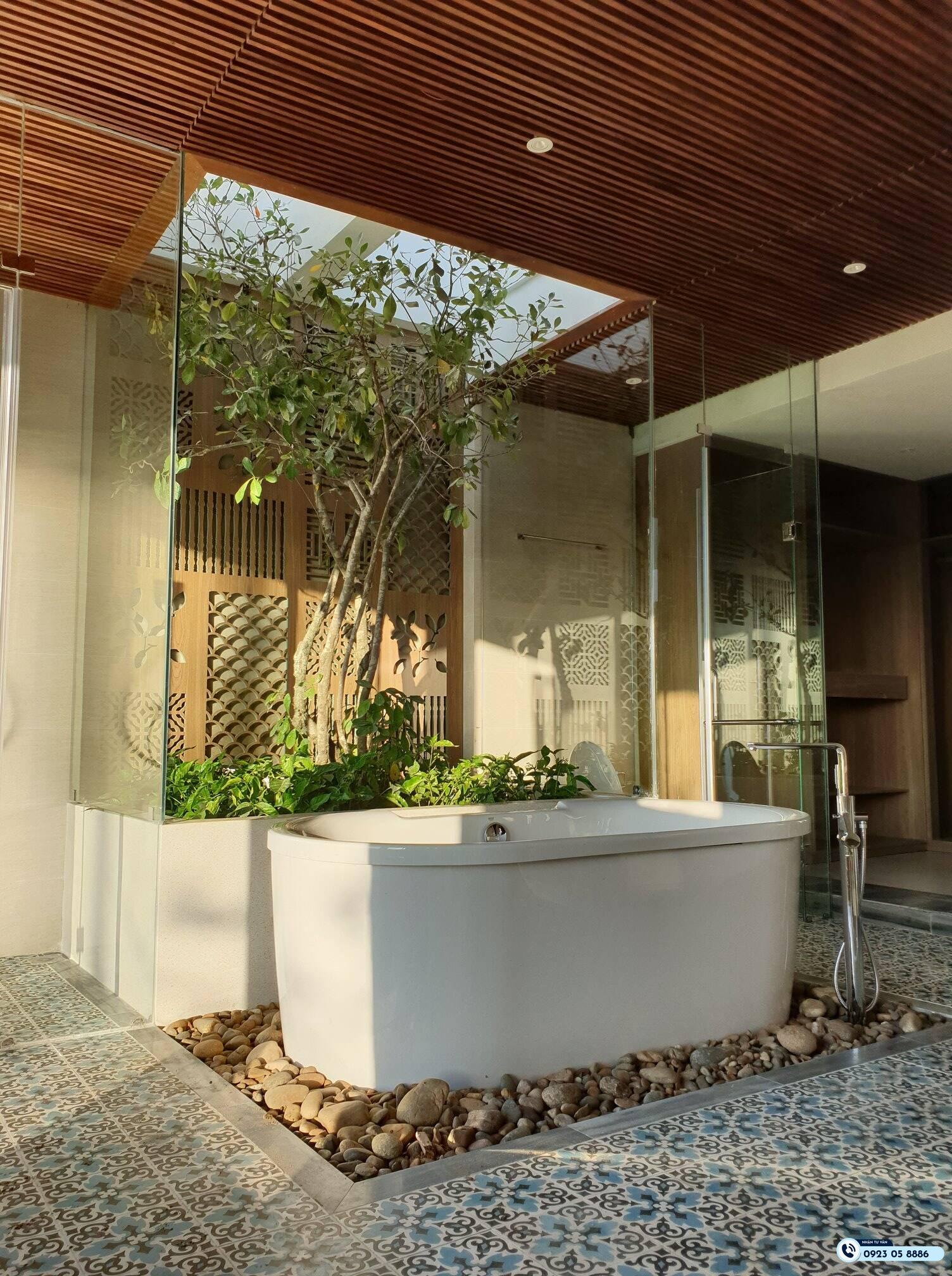 mẫu giếng trời nhà vệ sinh