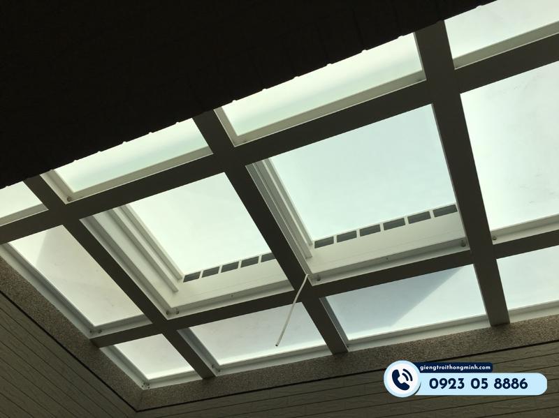 giếng trời phía sau nhà