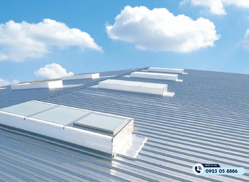 kính cường lực giếng trời