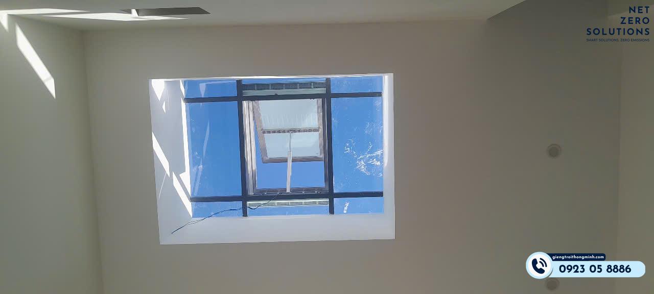 Giếng trời thông minh mở tự động