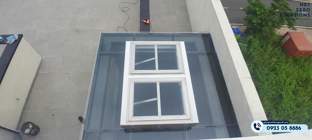 giếng trời thông minh cho mái kính hiện đại