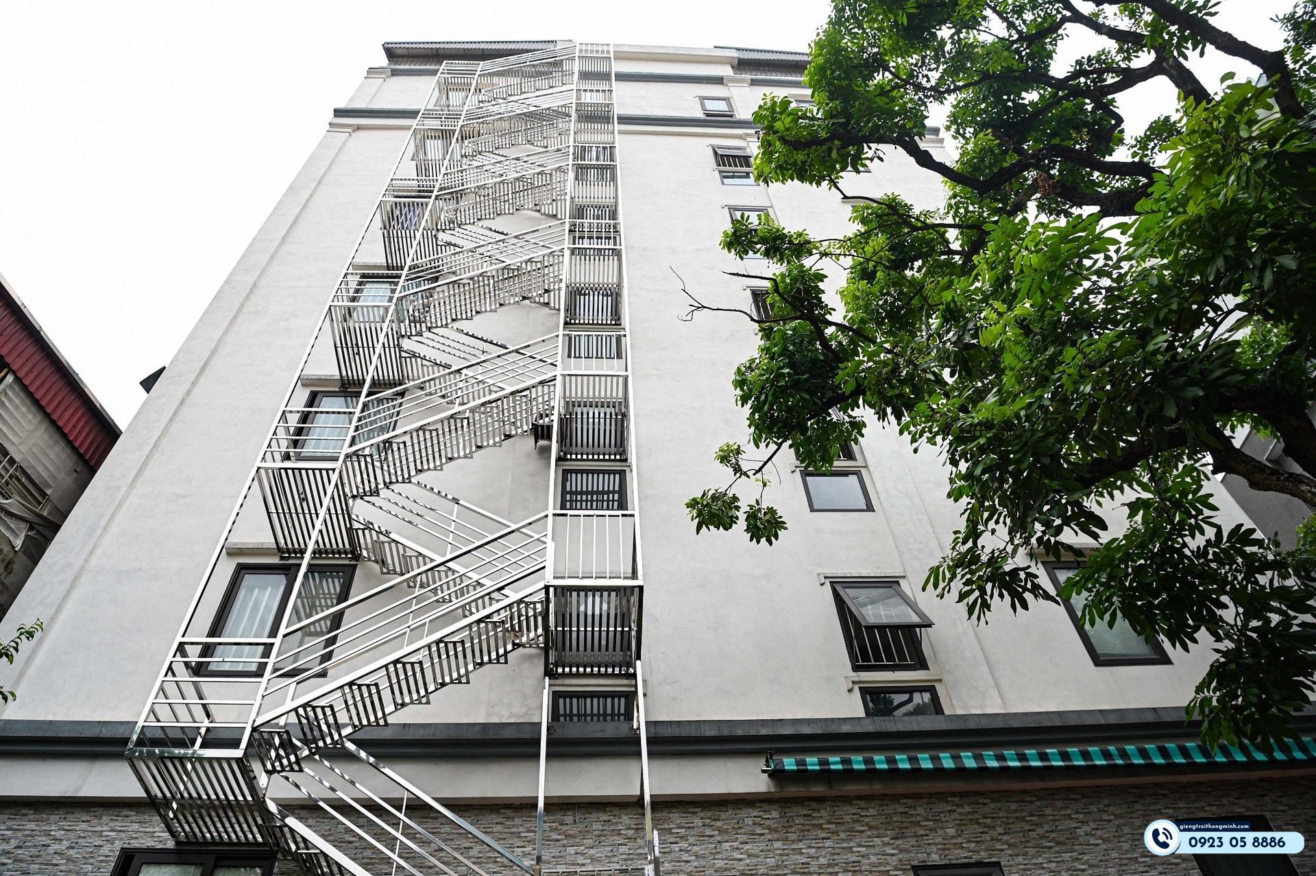 lối thoát nạn