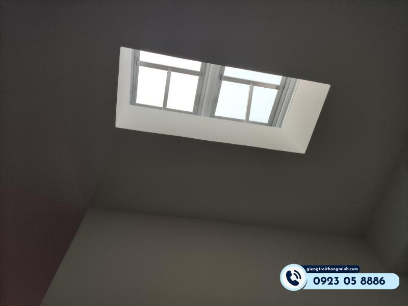 nhà 2 giếng trời là gì