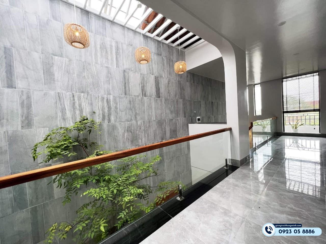 ốp giếng trời đẹp