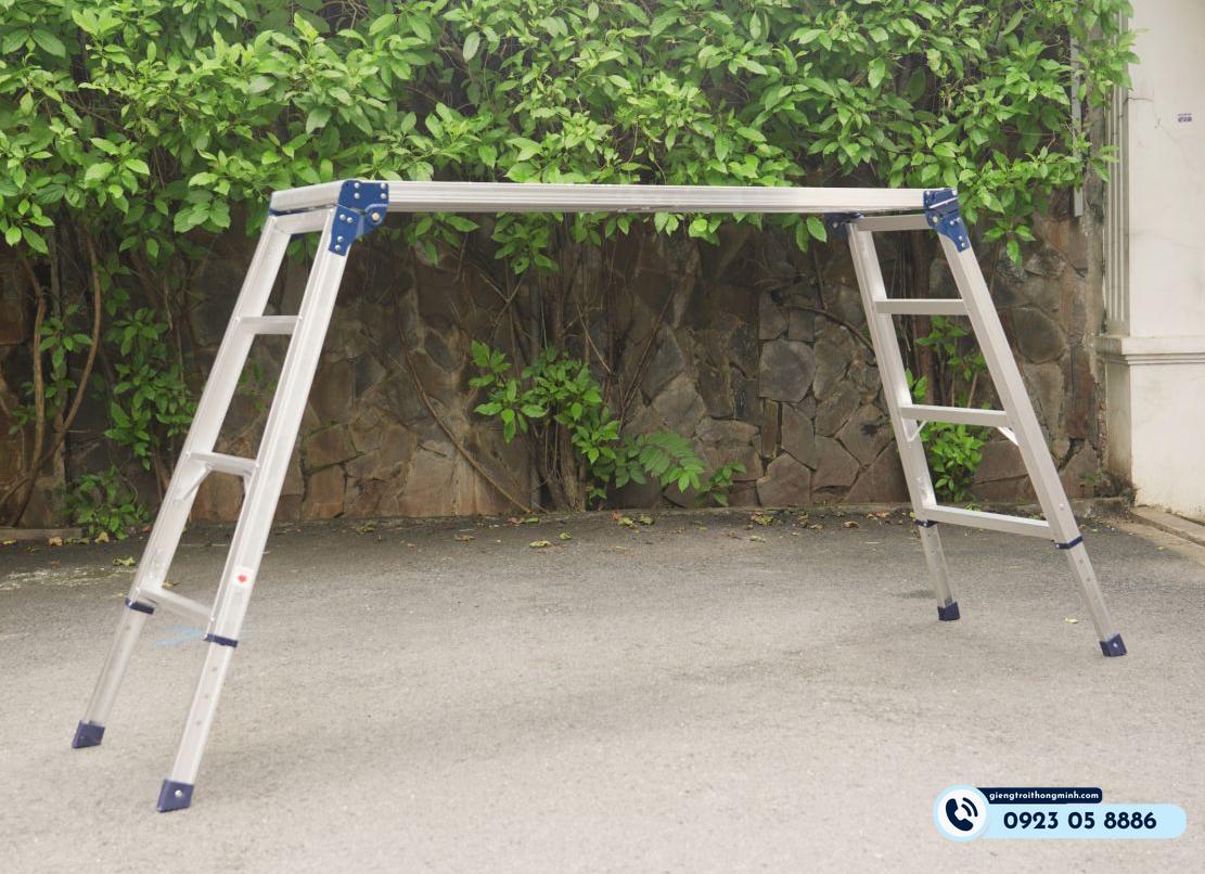 thang nhôm