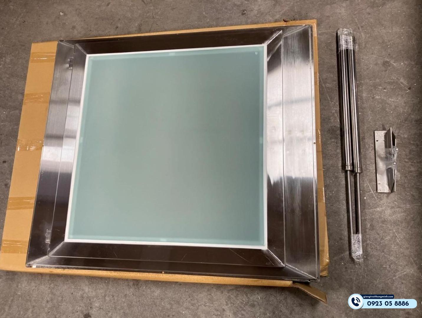 Piston lò xo trợ lực inox cho Giếng trời thông minh kết hợp nắp thăm trần + Kèm bát gắn