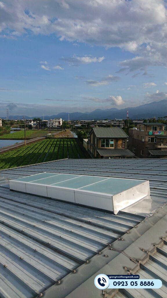 Lắp Giếng trời thông minh Lấy sáng thông gió cho nhà xưởng mái tôn