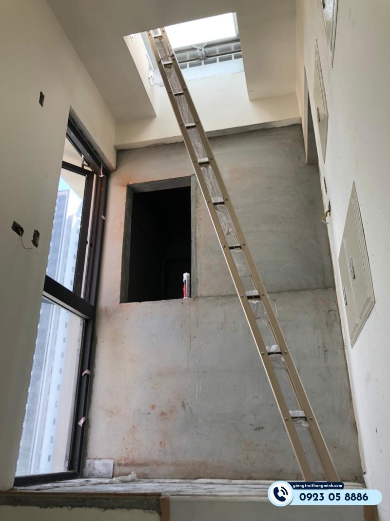 thang xếp gọn gắn tường